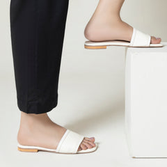 Toe Flat Sandal White