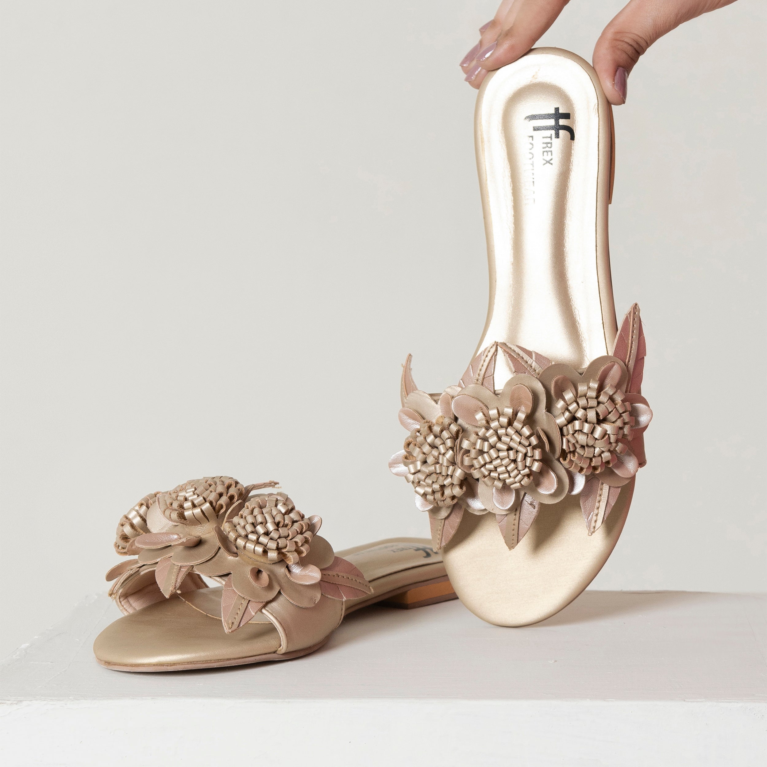 Golden Grace Casual Sliper